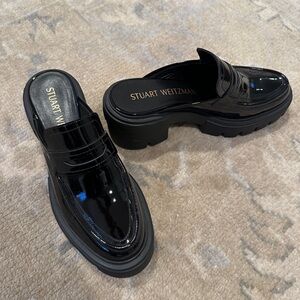 Stuart Weitzman Soho Mule - NWOT - black patent - size 7